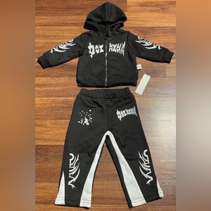NWT zip up jacket and pants baby set